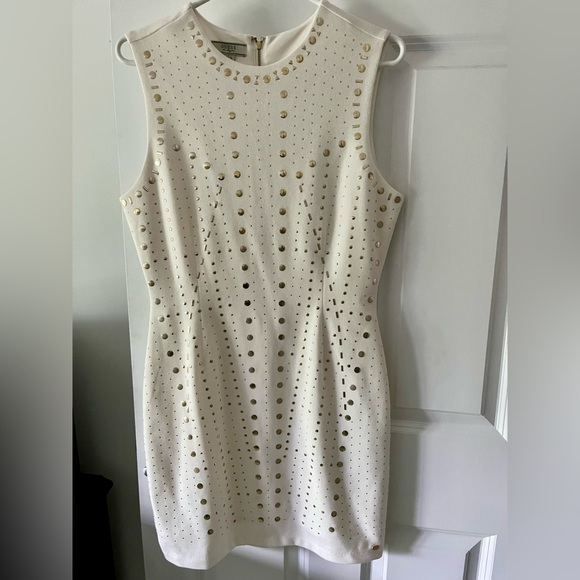 Dress with gold studs - Picture 6 of 8